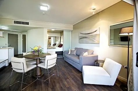 Grand Hotel And Apartments Townsville Aparthotel