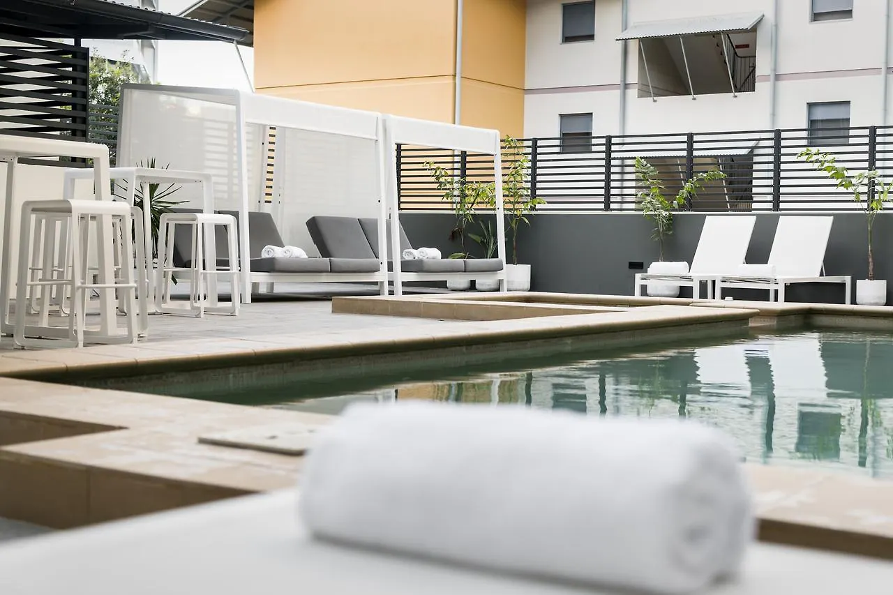 Grand Hotel And Apartments Townsville Ausztrália