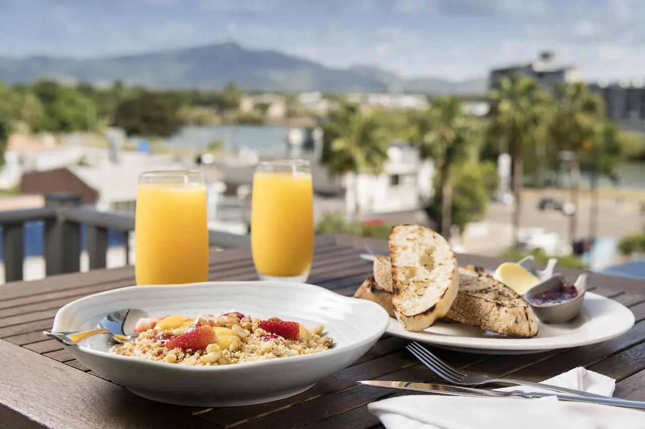 Apartmanhotel Grand Hotel And Apartments Townsville
