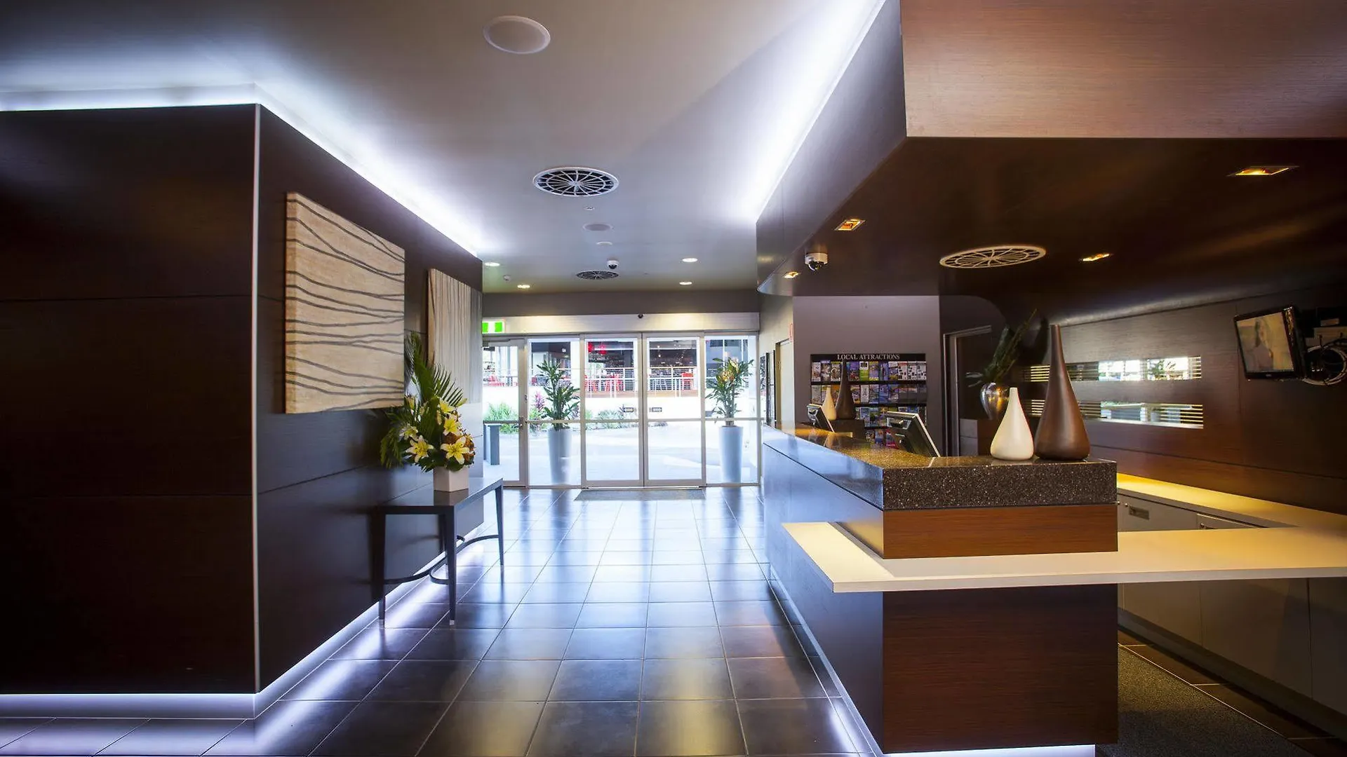 Apartmanhotel Grand Hotel And Apartments Townsville