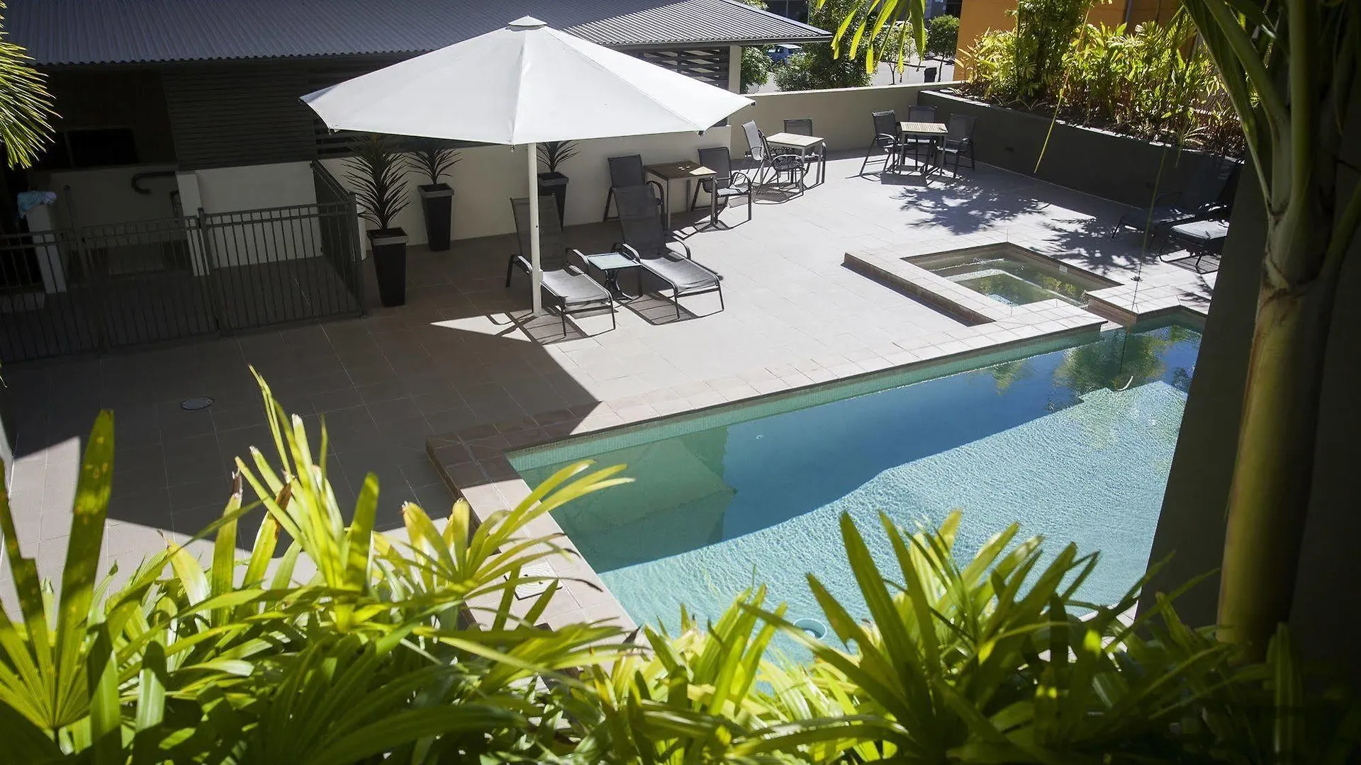 Grand Hotel And Apartments Townsville Apartmanhotel